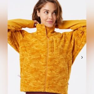 Outdoor Voices• PrimoFleece Jacket